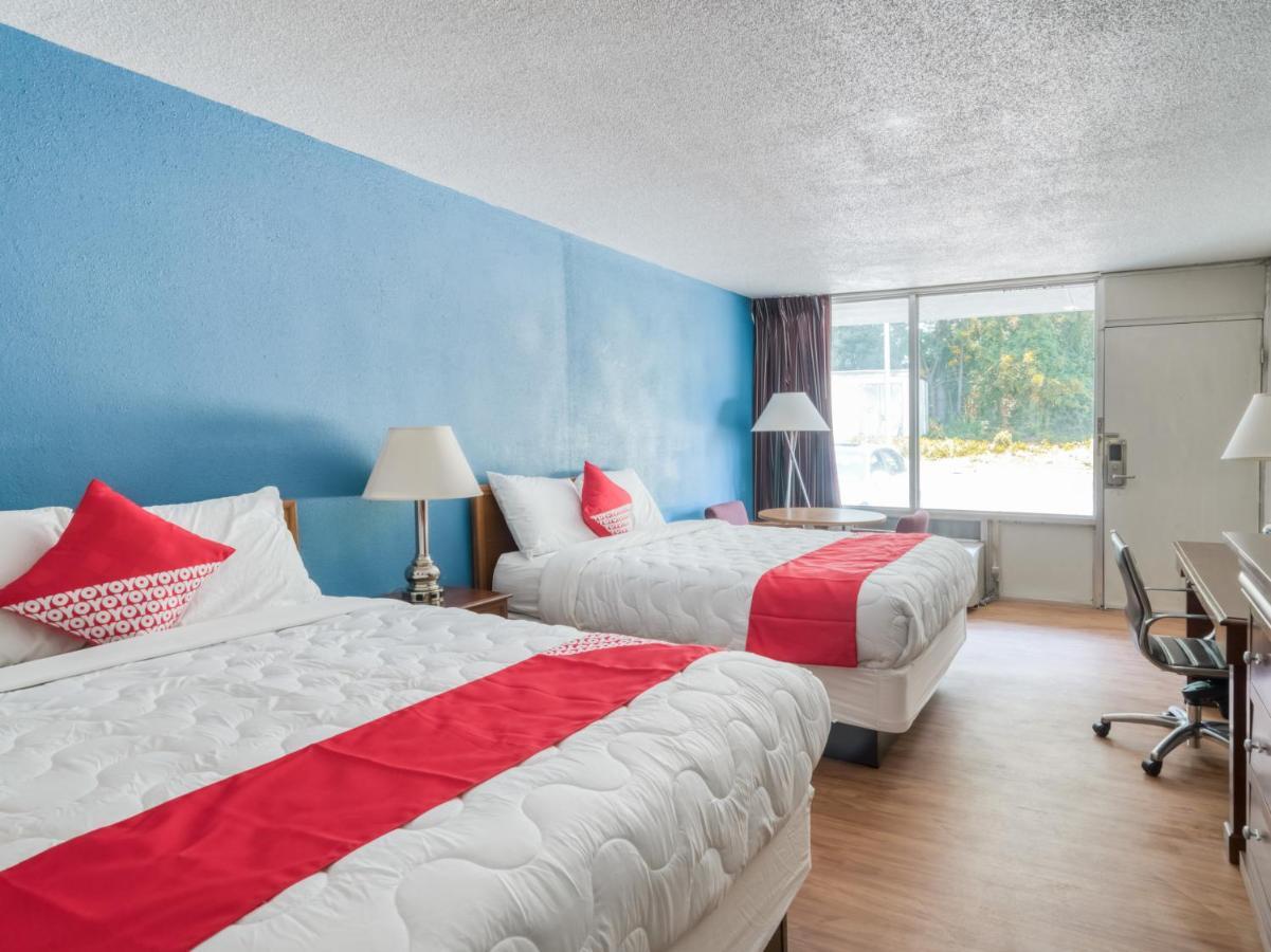 Oyo Hotel Battleboro Экстерьер фото